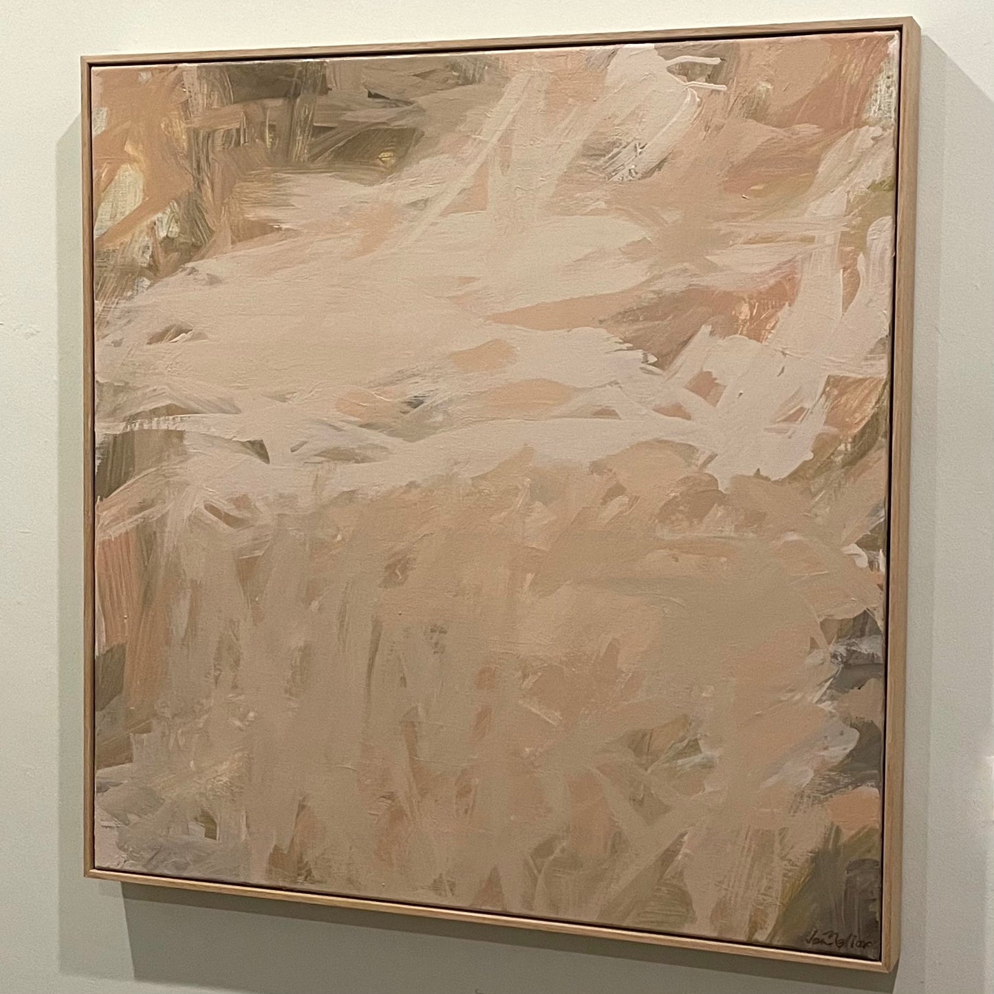 Calm in blush - Available
